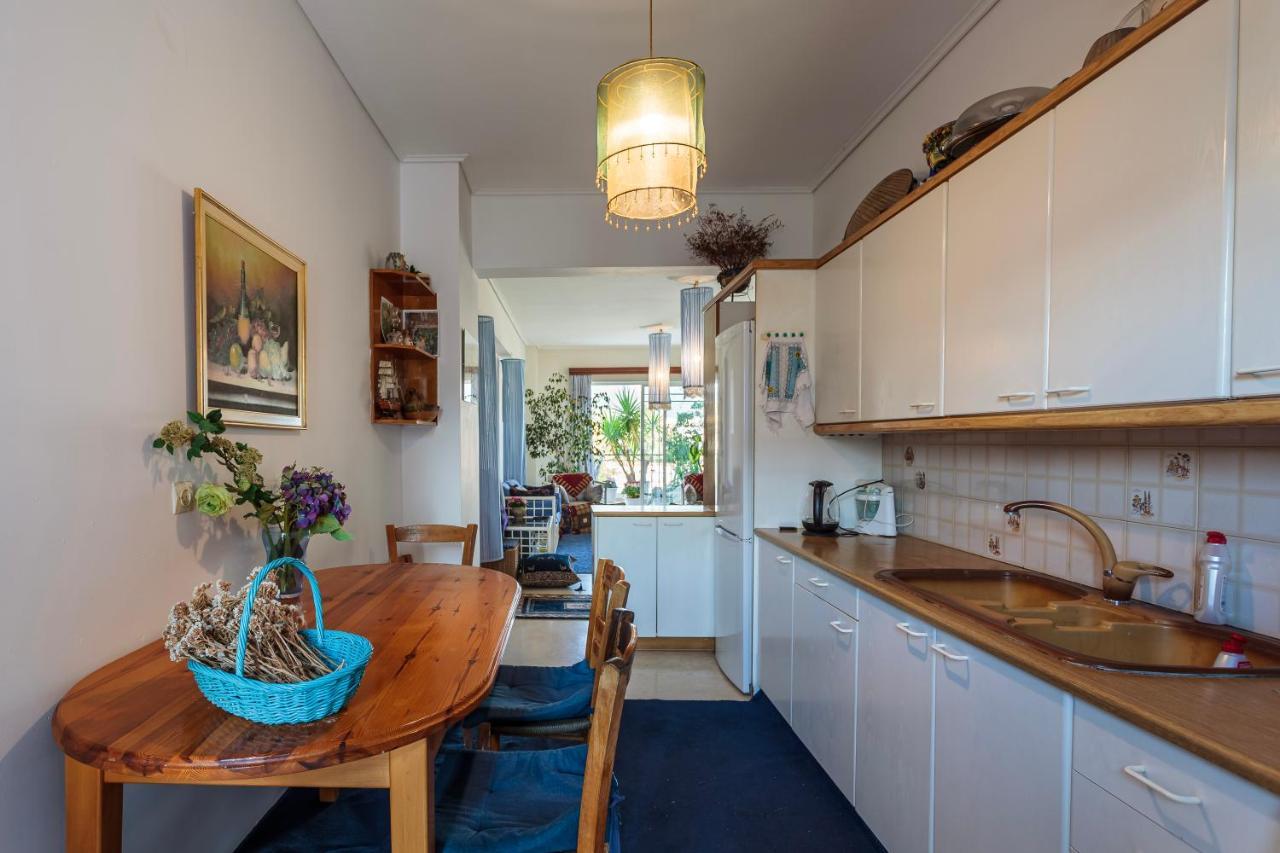 Bright Comfy Flat Near The Beach & The City Center Kalamata Exterior photo